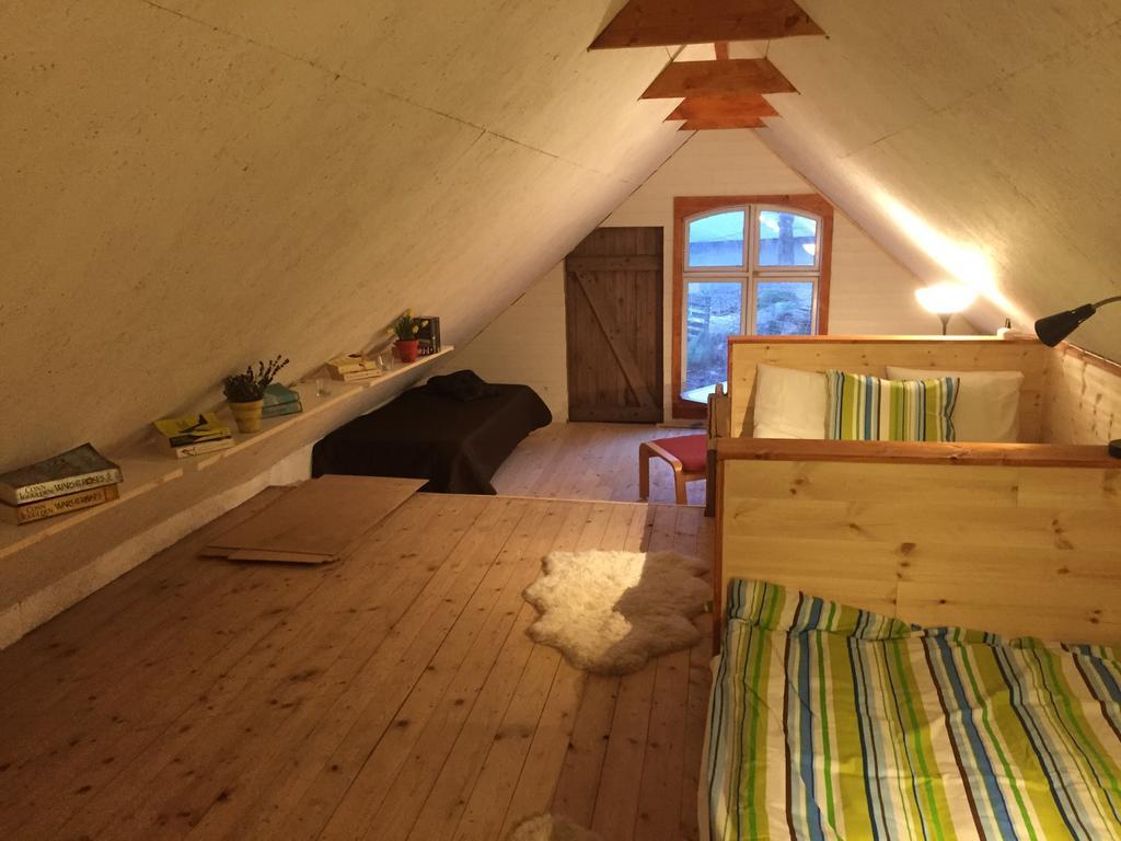 Farm Stay Happy Dogs Ranch Veberöd 객실 사진